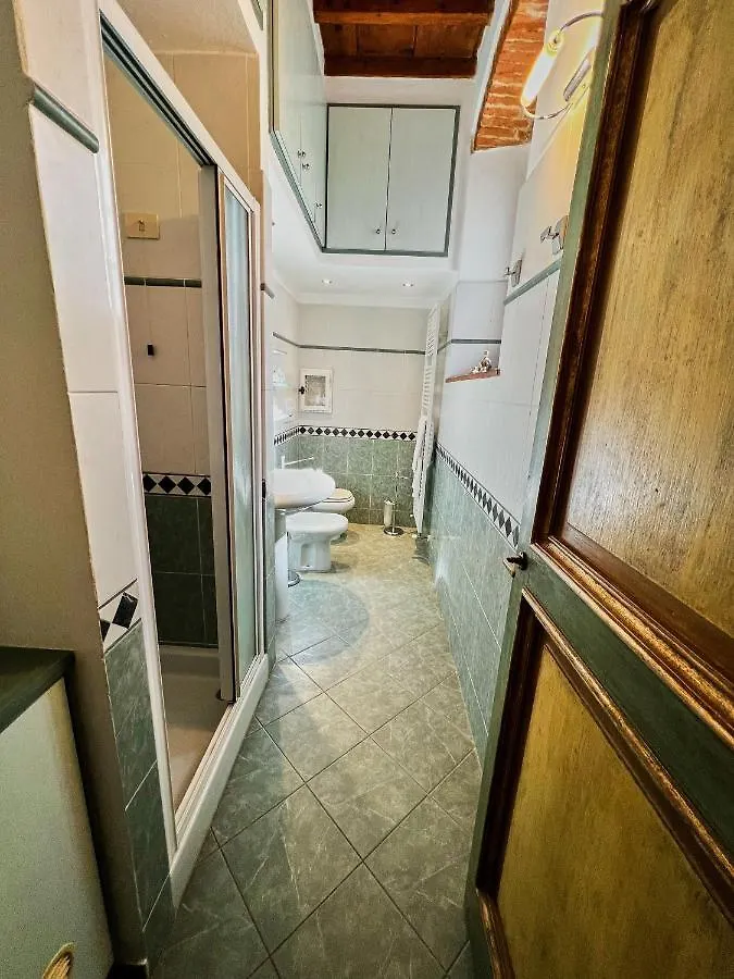 Apartment Il Portico Apt - Dolcevita Holiday Florence Italy