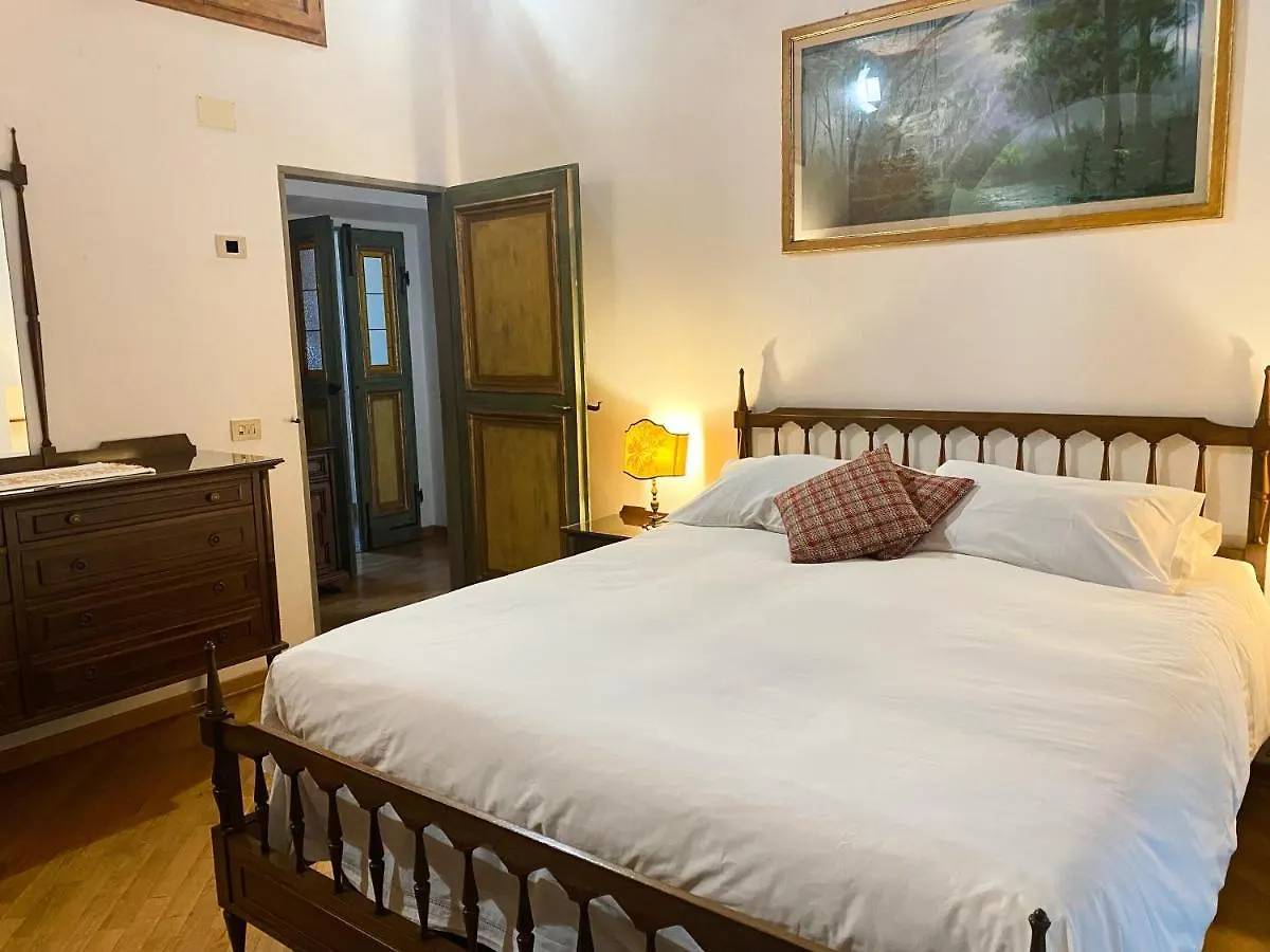 Il Portico Apt - Dolcevita Holiday Florence Apartment